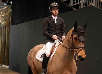 Scott Brash & Ursula XII leave the arena for the final time...... Scott Brash & Ursula XII leave the arena for the final time......